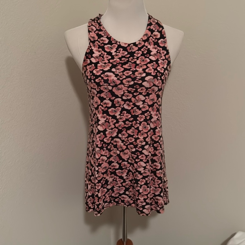 Floral top